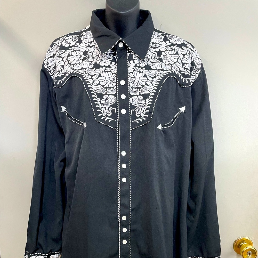 Scully Long Sleeve Button Up